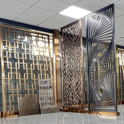 Titanium Golde Szczotkowane ściany jadalni Panele artystyczne ze stali nierdzewnej 1250 mm